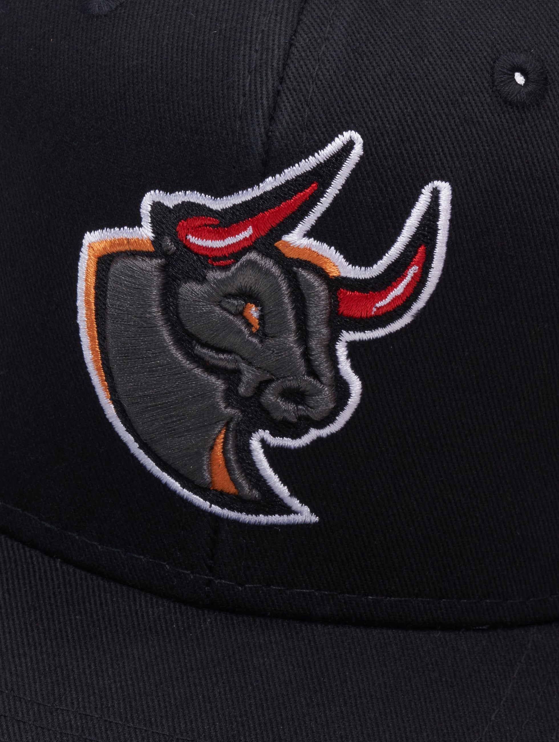 Madrid Bravos Classic Snapback Cap