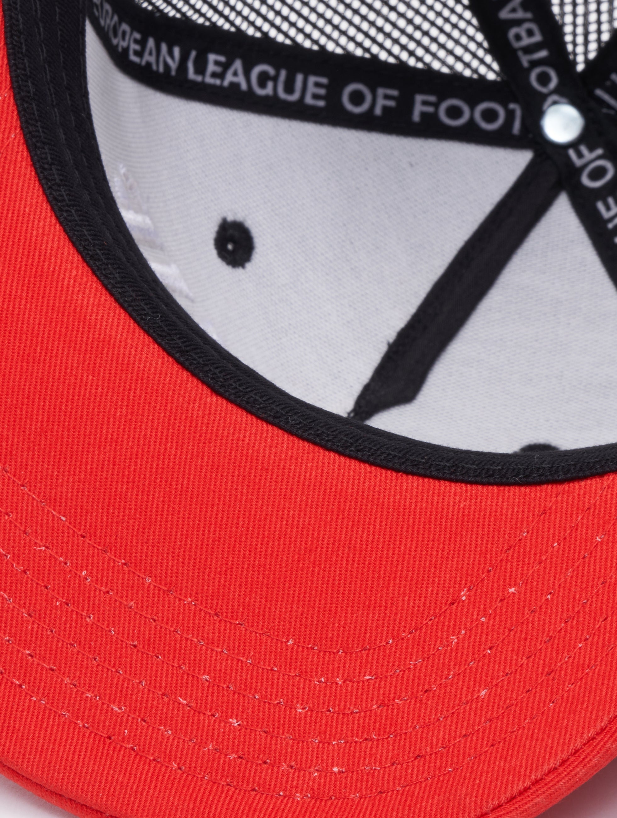 Prague Lions Contrast Trucker Cap