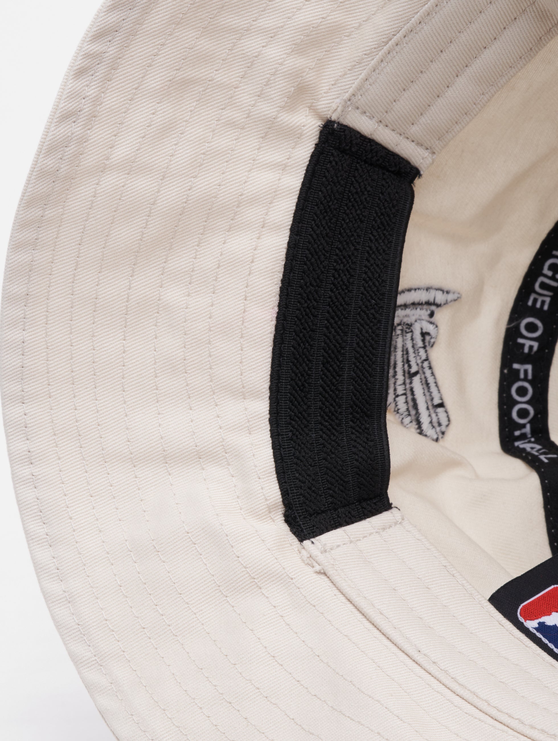 Raiders Tirol White Bucket Hat